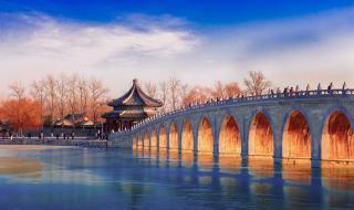 一年一次的颐和园金光穿洞 一年一次的颐和园金光穿洞